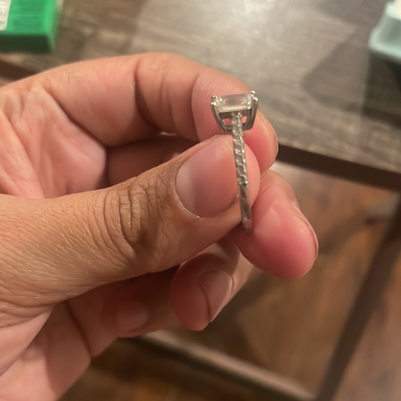 Brand new never worn - Picture 6 of 7